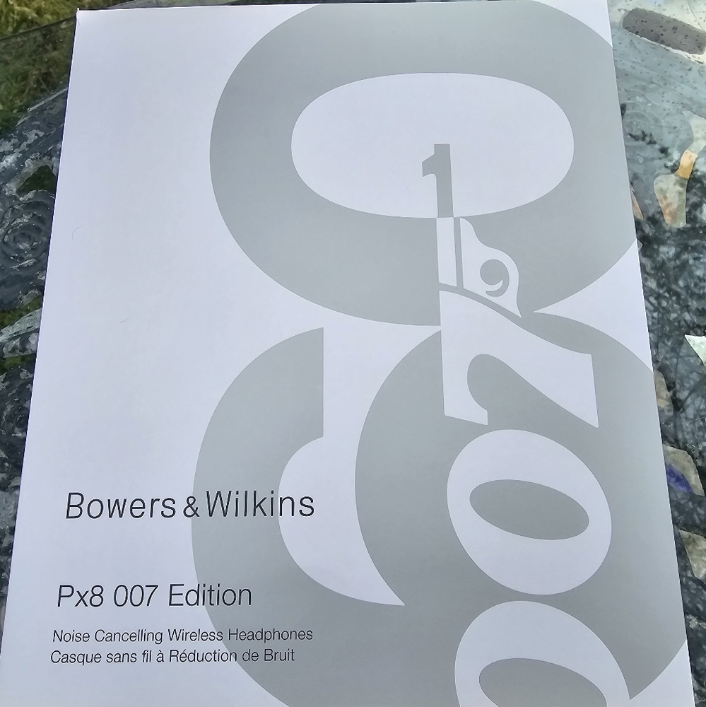 Bowers and Wilkins Px8 Headphones 007 Limited Edition Midnight Blue